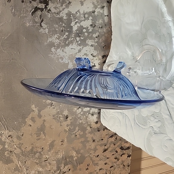 Vintage Paden City "Maya" depression glass blue 3 footed bowl - Picture 5 of 6